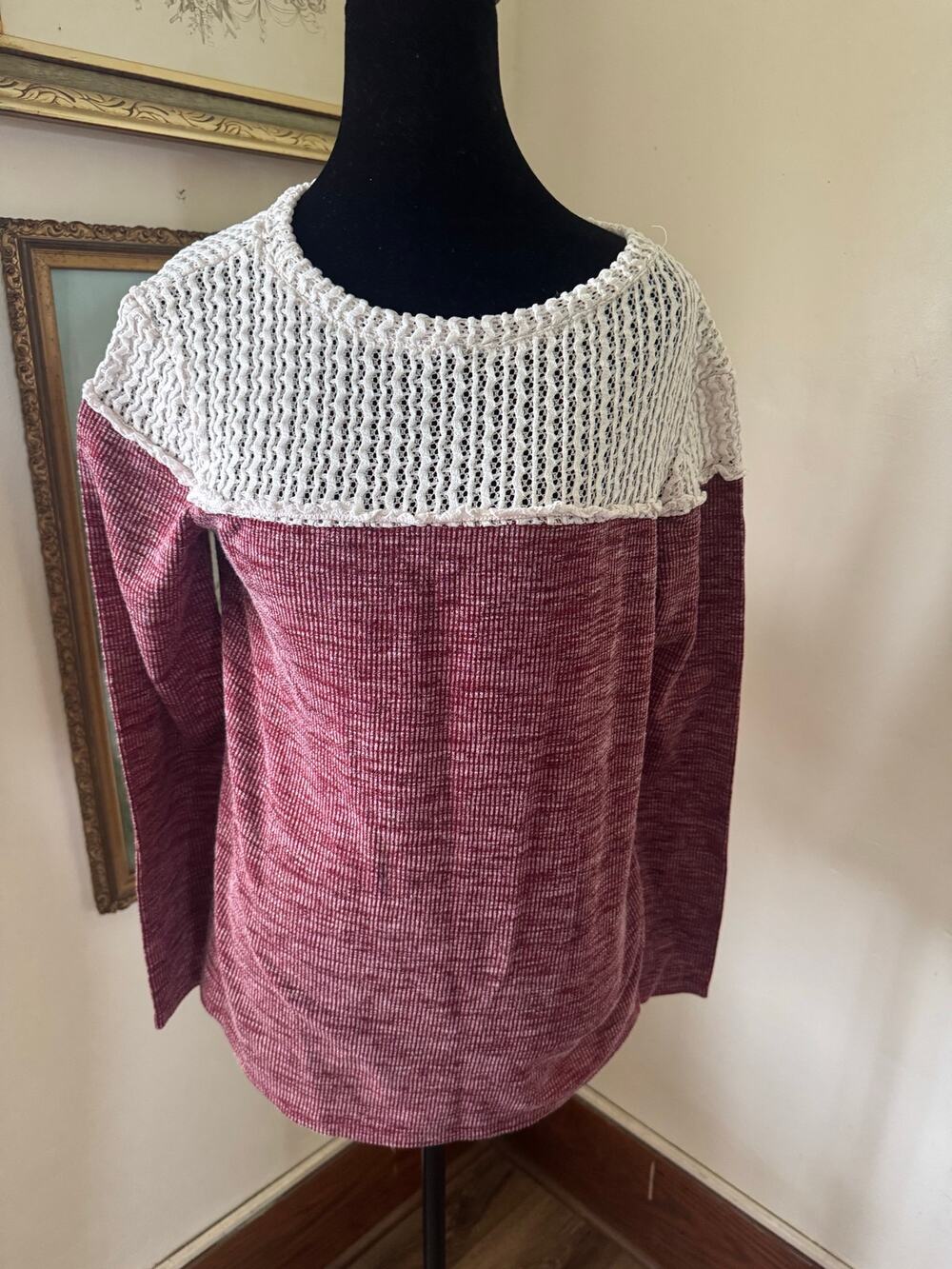 Burgundy Crochet Lace Yoke Long Sleeve Knit Top Women's M